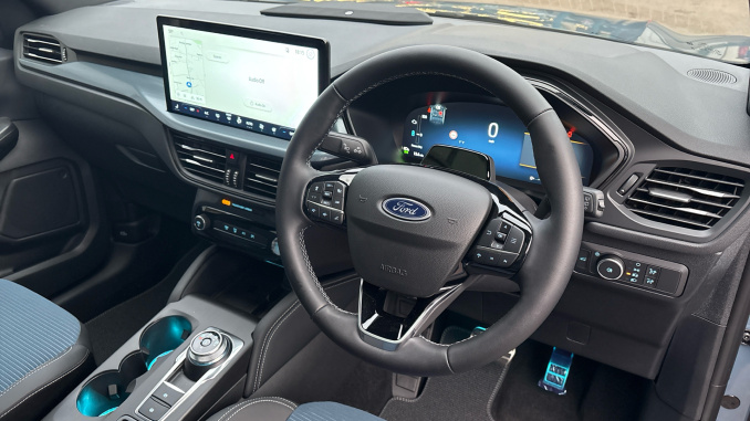 Ford Kuga 2.5 FHEV BlueCruise Edition 5dr CVT Hybrid Estate - Image 11